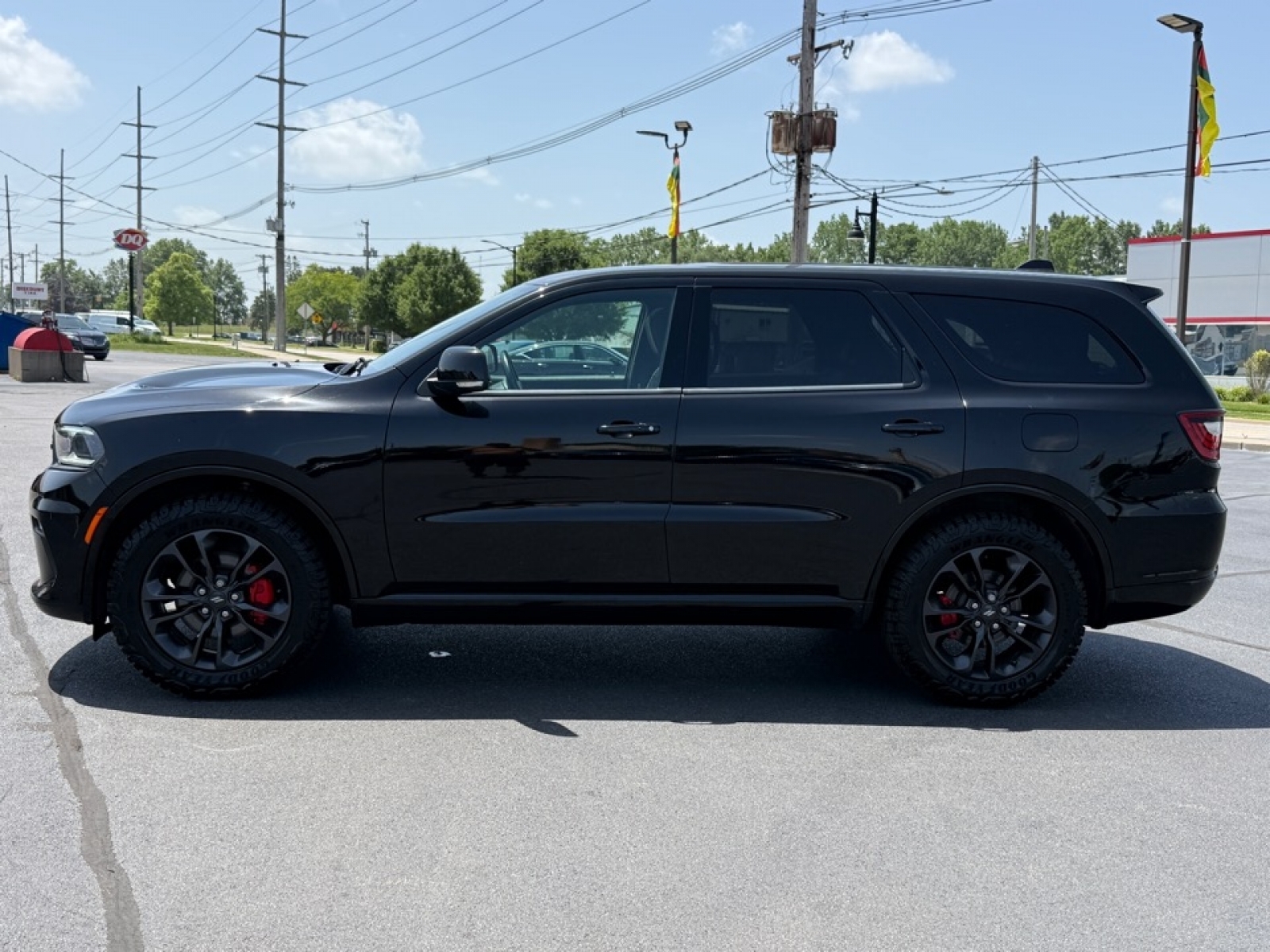 View vehicle photo 5