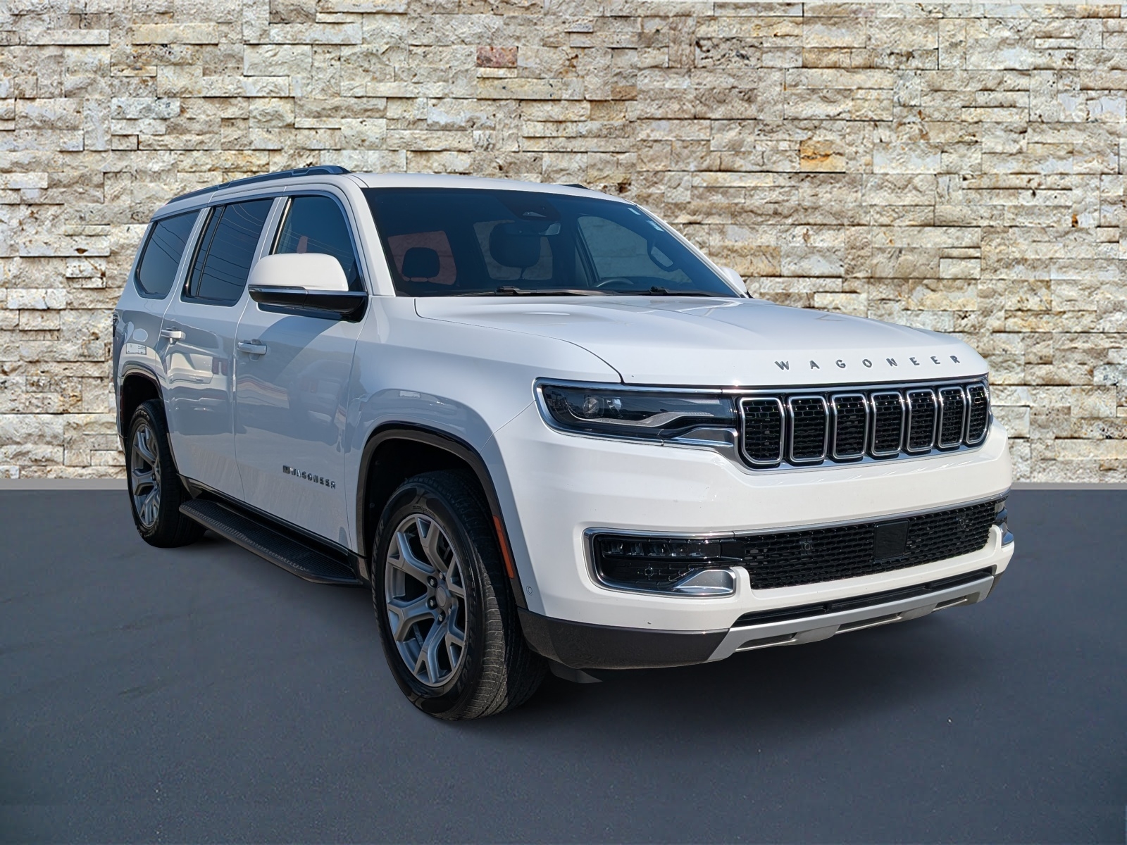 2022 Jeep Wagoneer