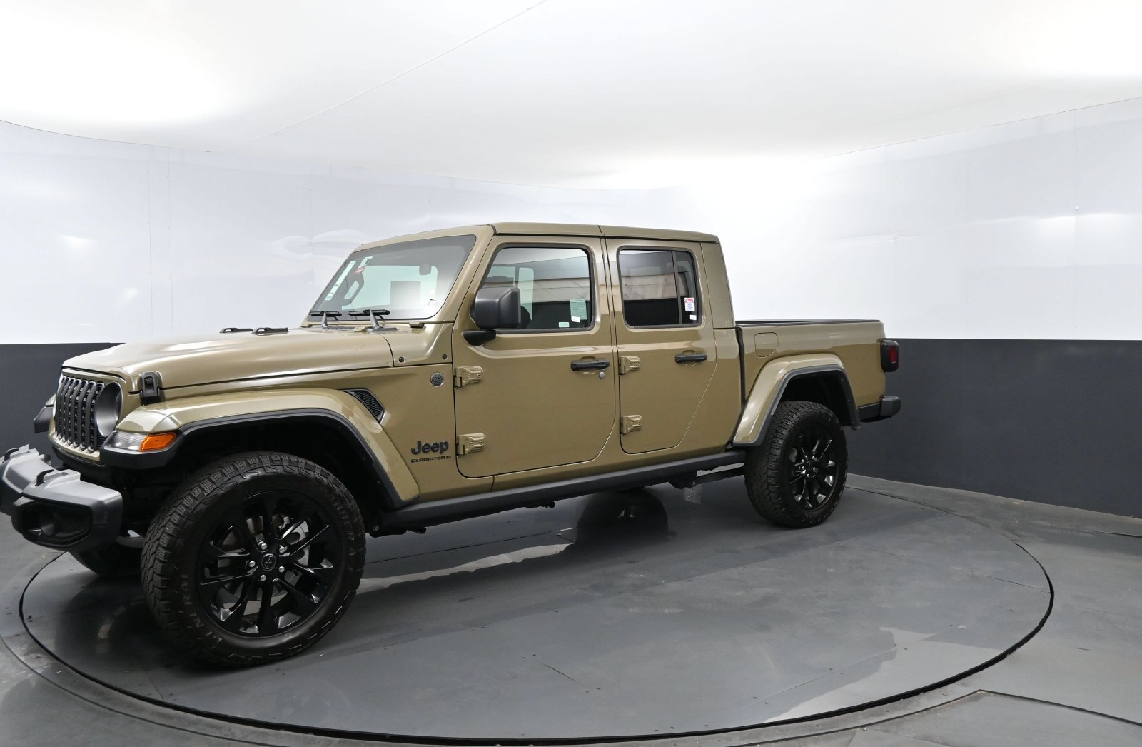 2025 Jeep Gladiator Nighthawk