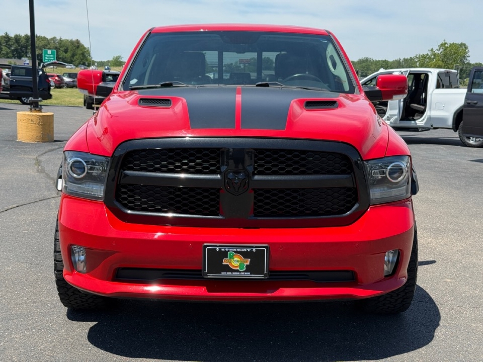 View vehicle photo 3