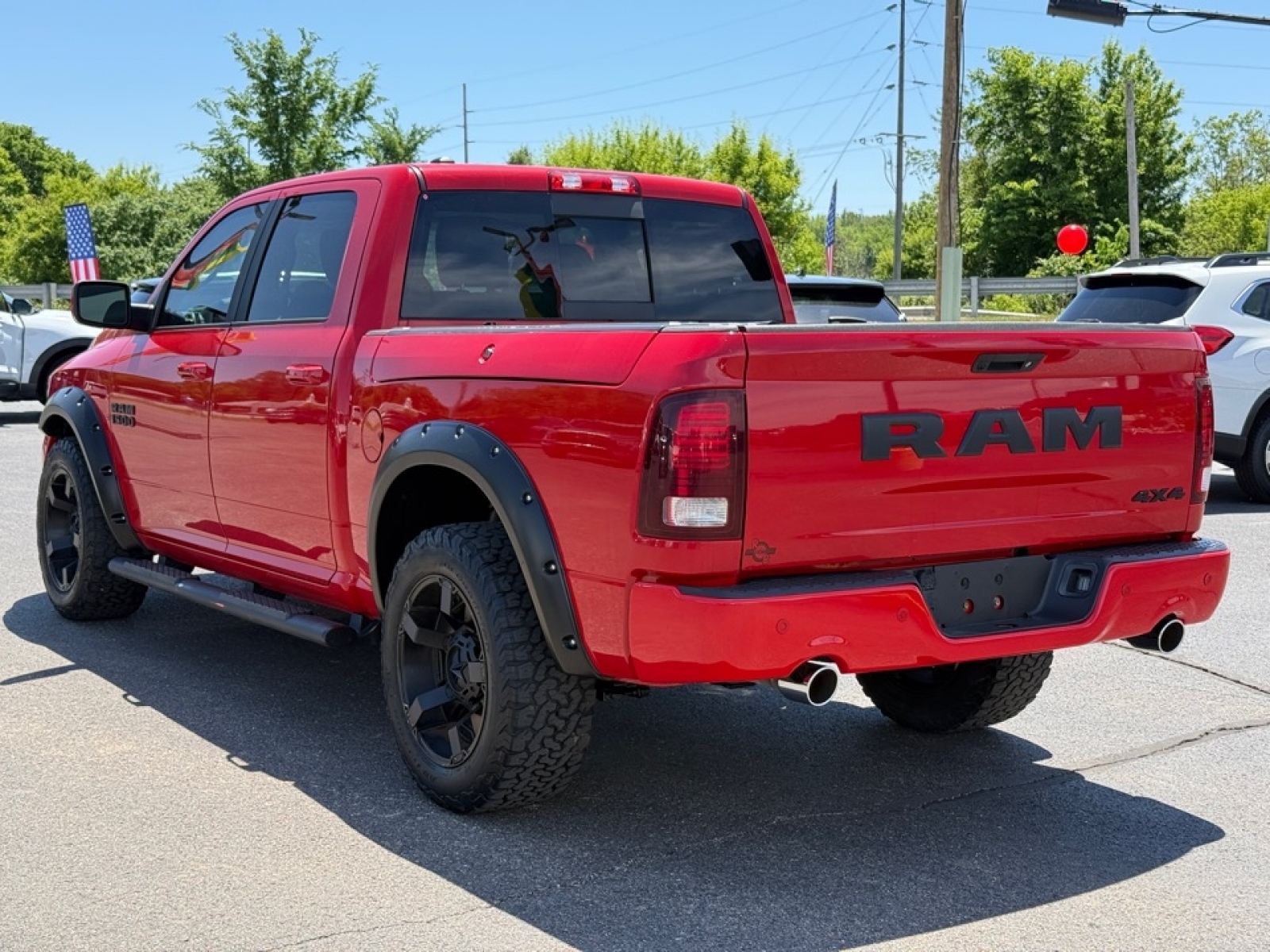 View vehicle photo 6