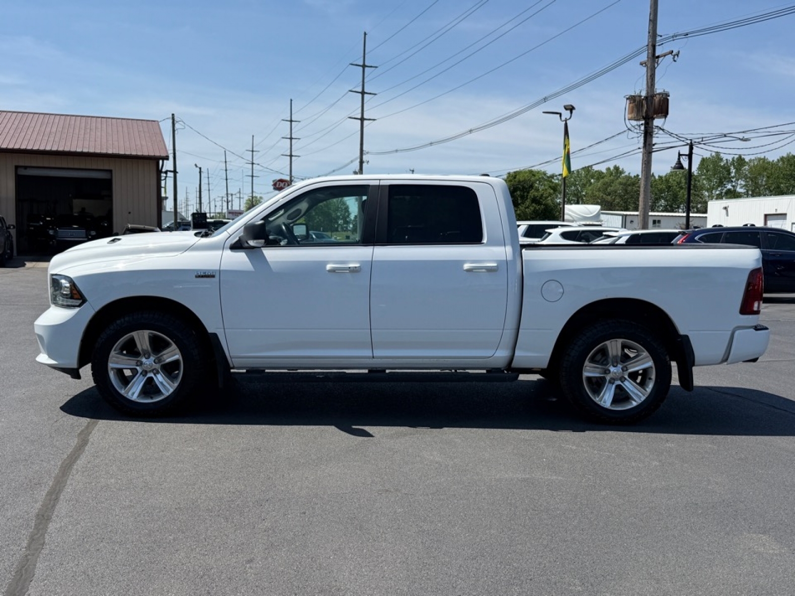 View vehicle photo 5