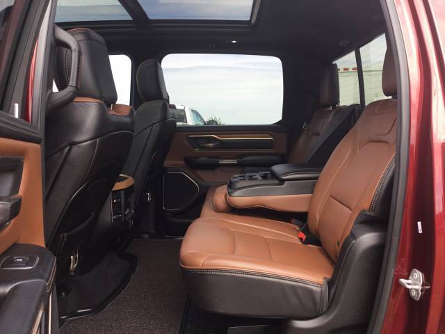 2019 RAM Ram 1500 Pickup Longhorn - Photo 12