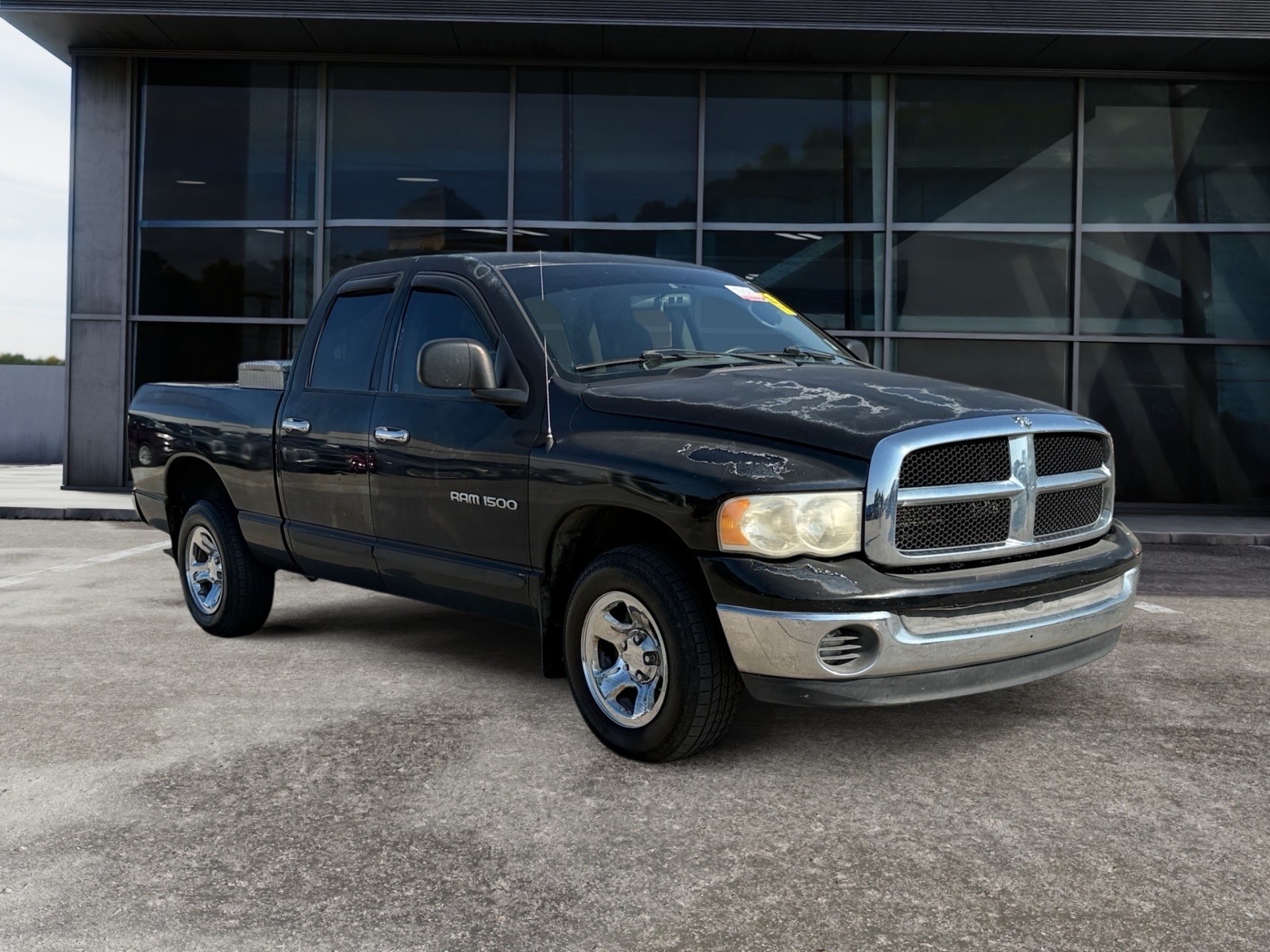 Used 2005 Dodge Ram 1500 Pickup ST with VIN 1D7HA18N75S293158 for sale in Chattanooga, TN
