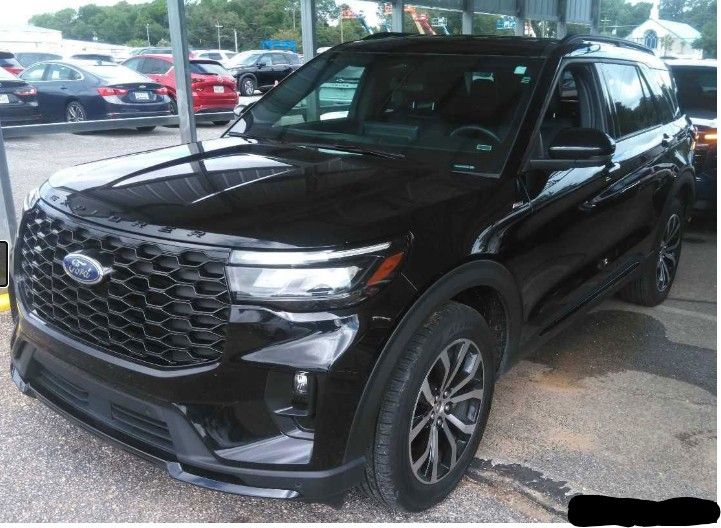 2025 Ford Explorer