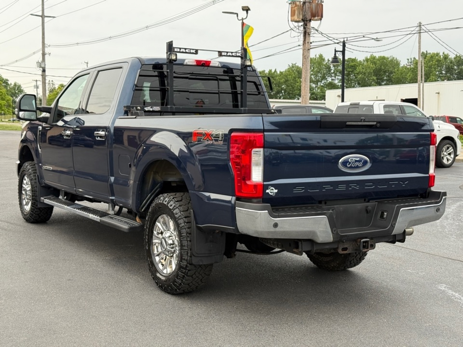 View vehicle photo 6