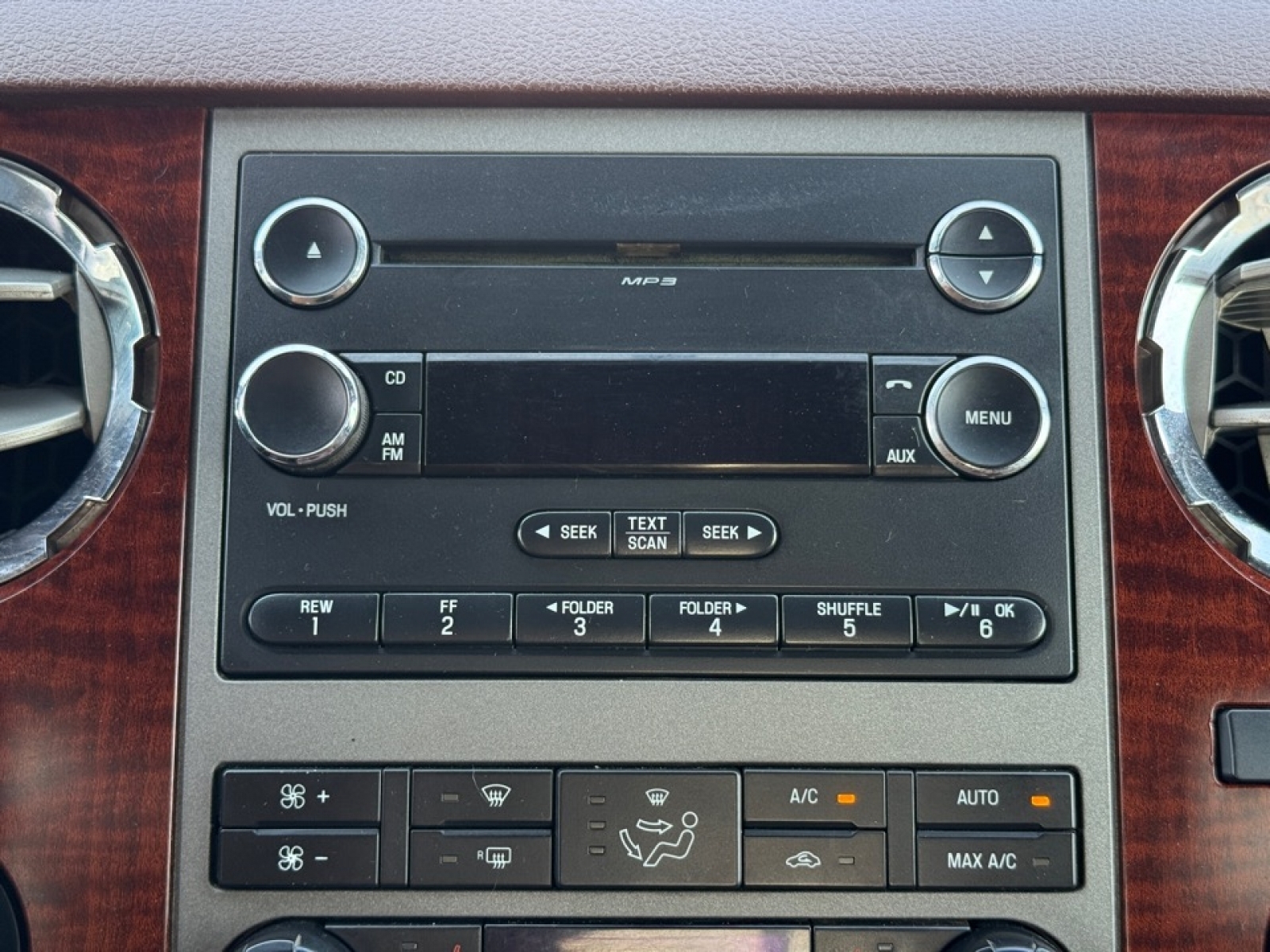 2012 Ford F-250 Super Duty Lariat - Photo 13
