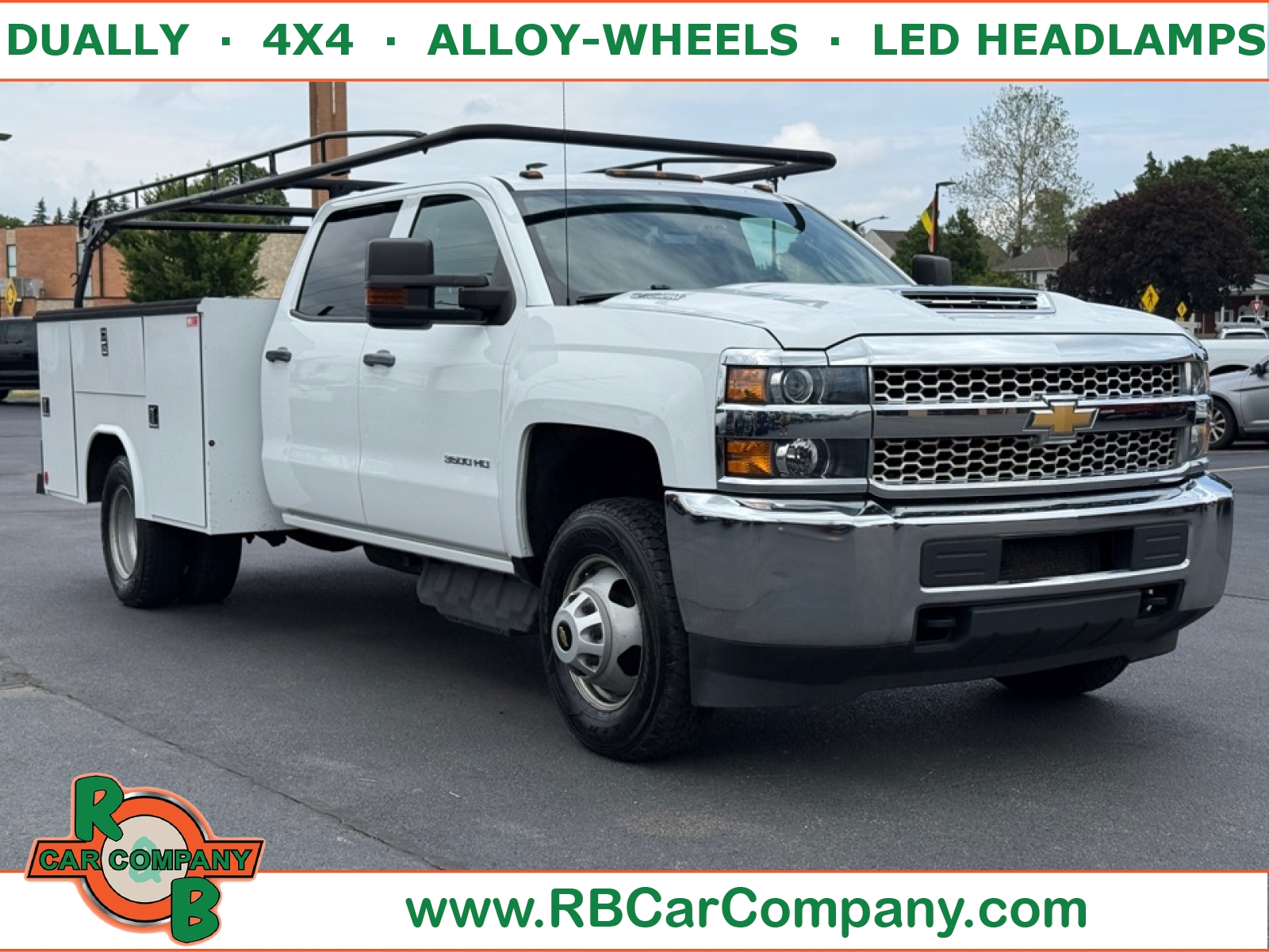 Summit White 2019 Chevrolet Silverado 3500HD Chassis Work Truck Crew Cab 4WD Pickup Truck Four-Wheel Drive 6-Speed Automatic