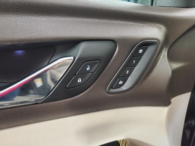 2019 GMC Acadia Denali - Photo 15
