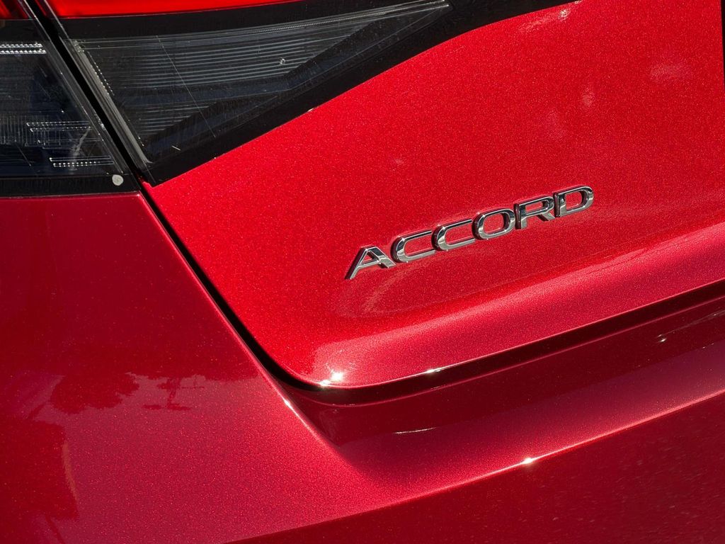 2024 Honda Accord Hybrid Sport - Photo 6