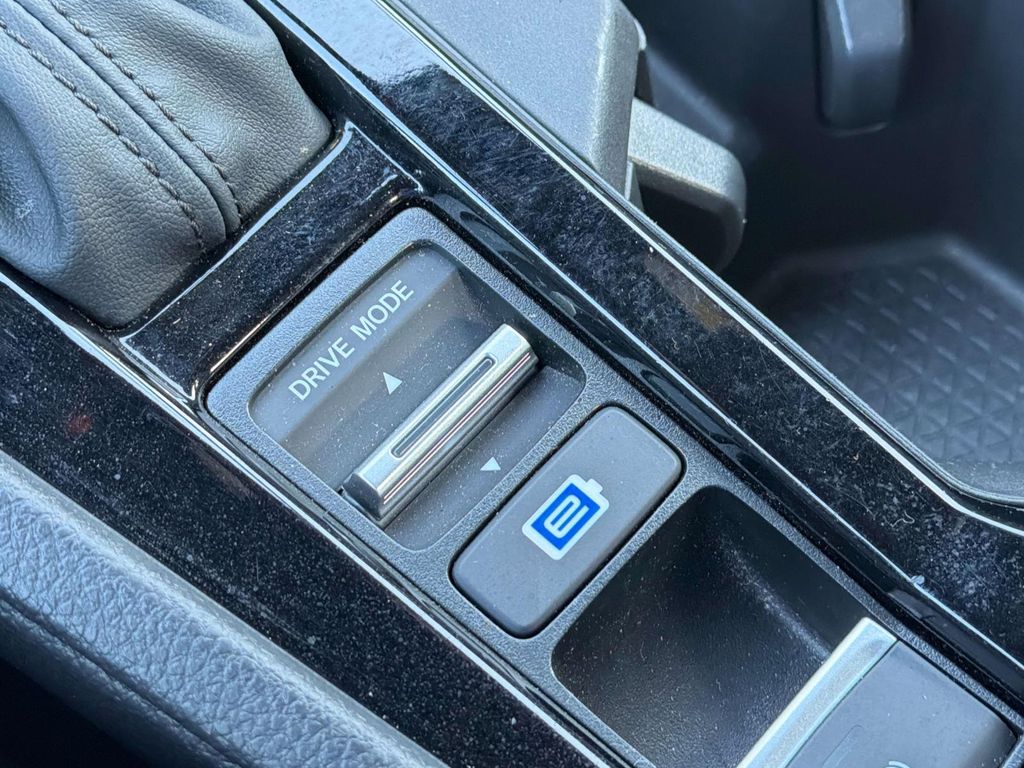 2024 Honda Accord Hybrid Sport - Photo 17