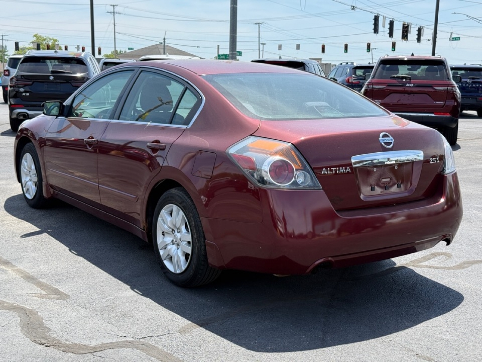 View vehicle photo 6