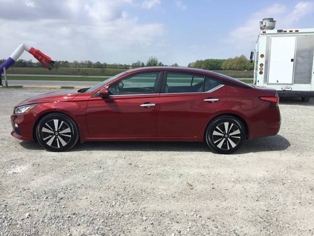 2021 Nissan Altima SV - Photo 6
