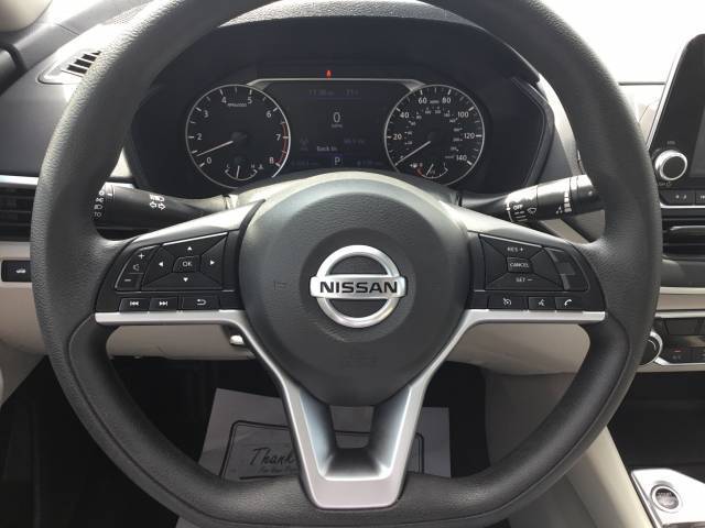 2021 Nissan Altima SV - Photo 14