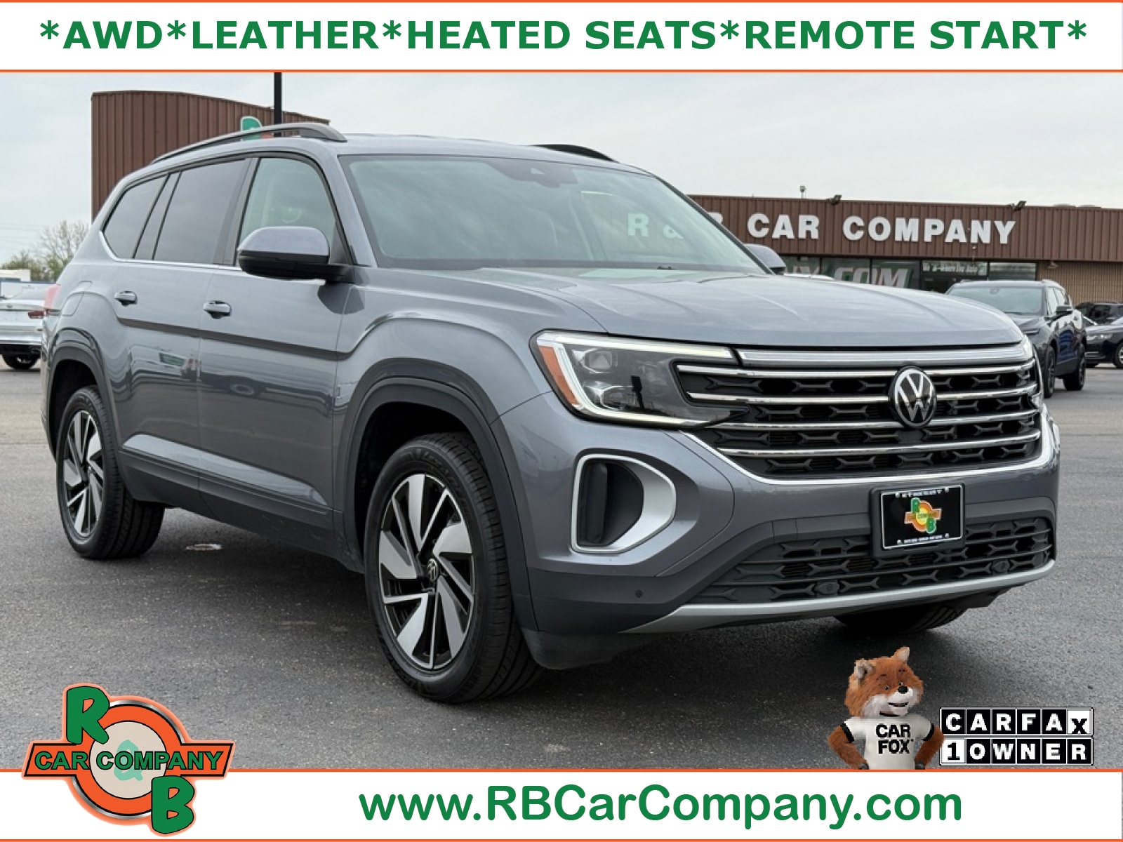 Deep Black Pearl 2025 Volkswagen Atlas SE 4Motion with Technology SUV / Crossover All-Wheel Drive 8-Speed Automatic