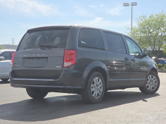 2017 Dodge Grand Caravan SE - Photo 9