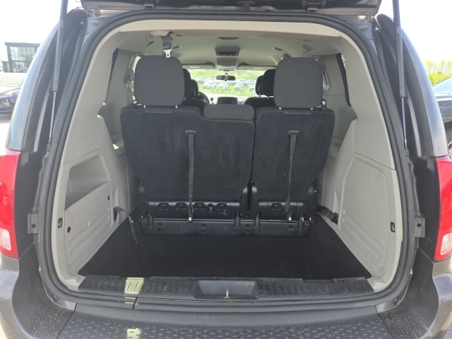 2017 Dodge Grand Caravan SE - Photo 11