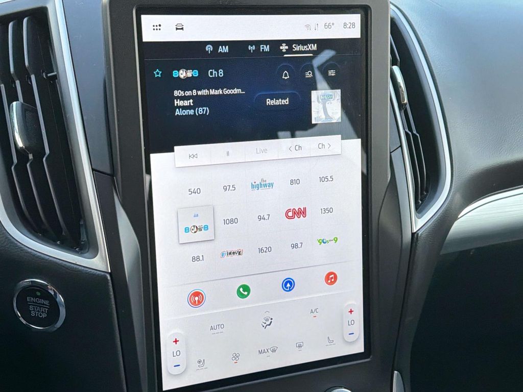 2022 Ford Edge SEL - Photo 12