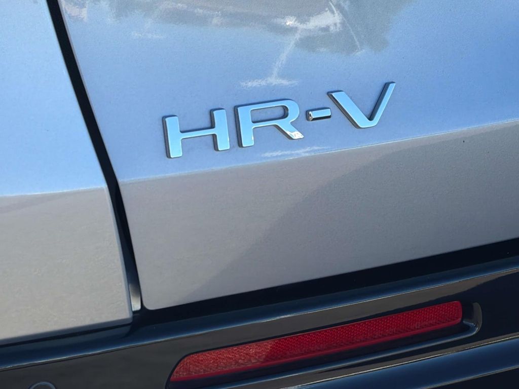 2026 Honda HR-V EX-L - Photo 6