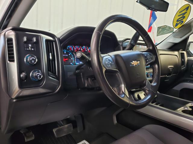 2017 Chevrolet Silverado 1500 LT - Photo 15