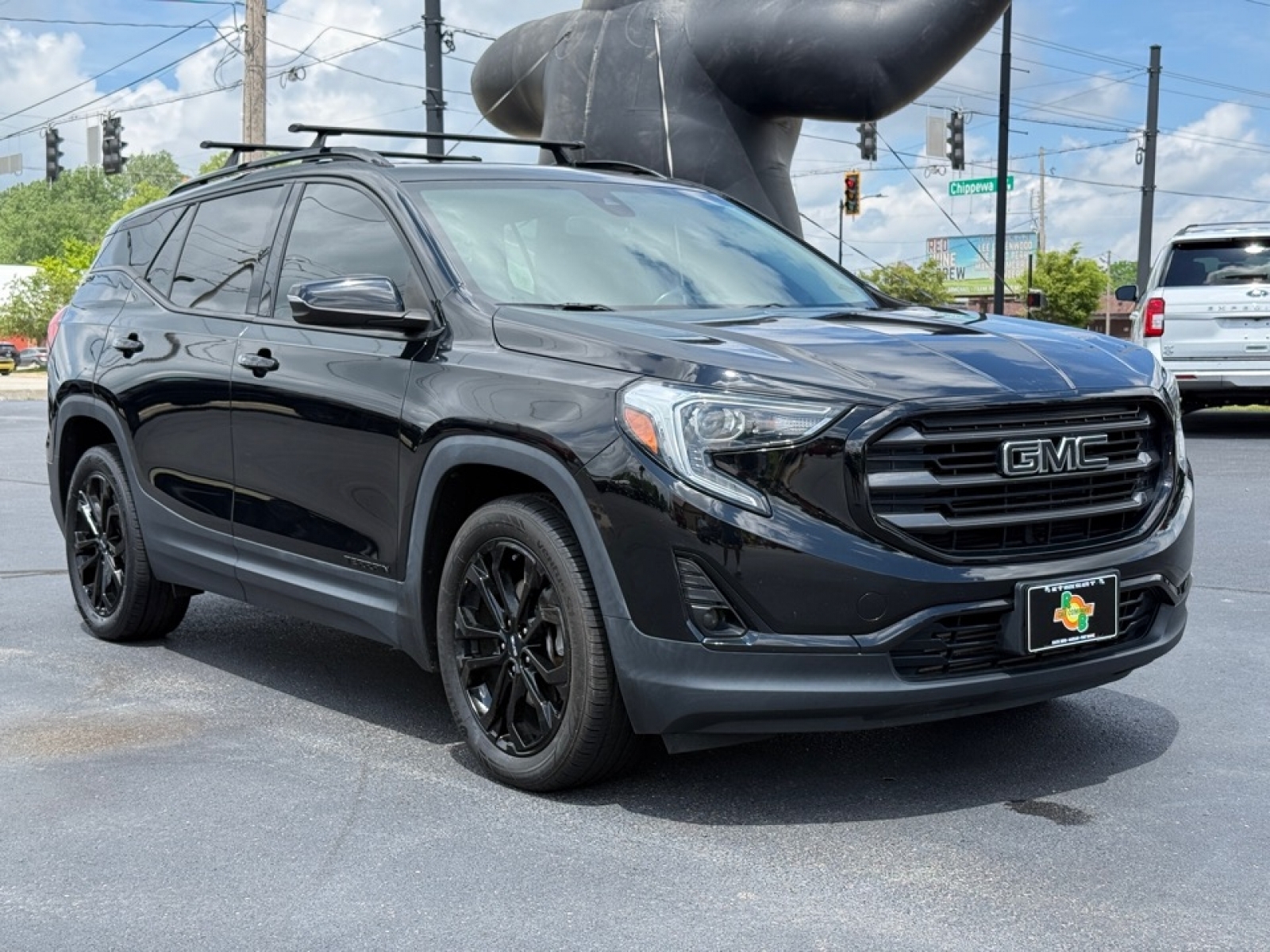 View vehicle photo 2