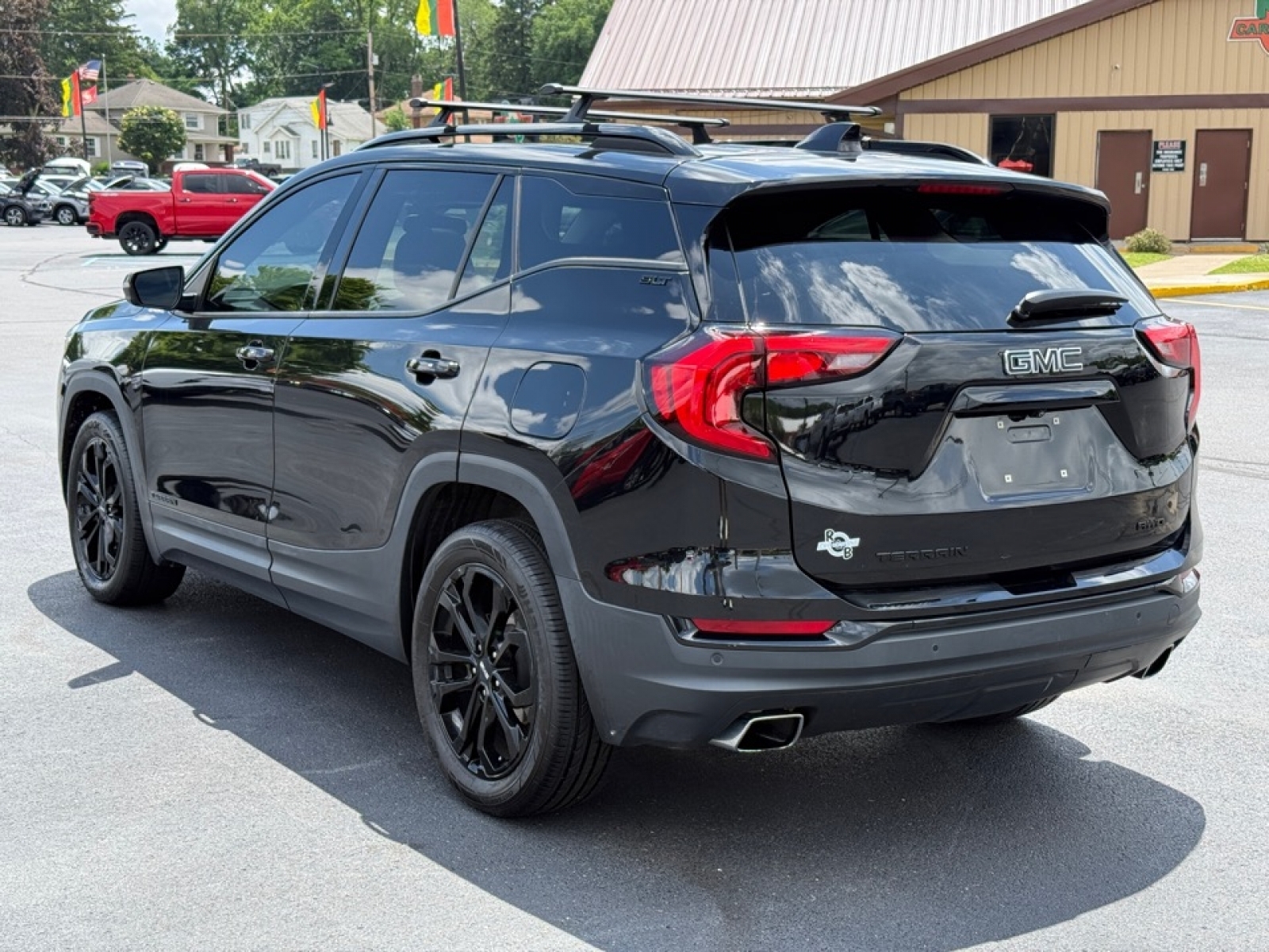 View vehicle photo 6