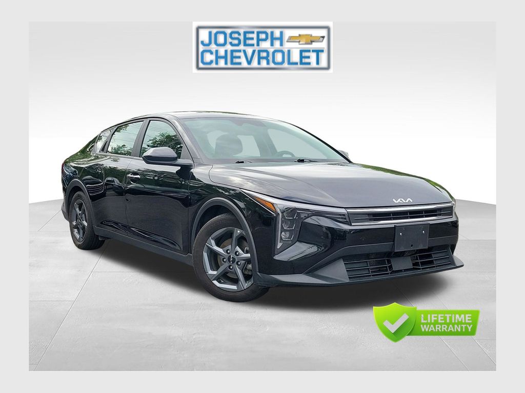 2025 Kia K4