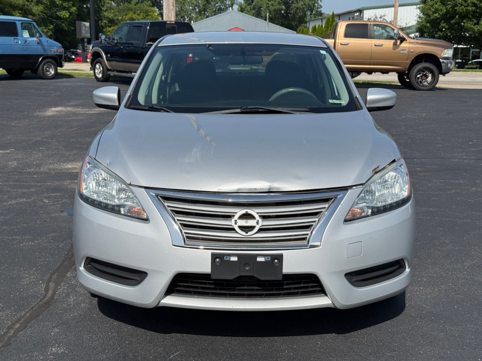 View vehicle photo 3