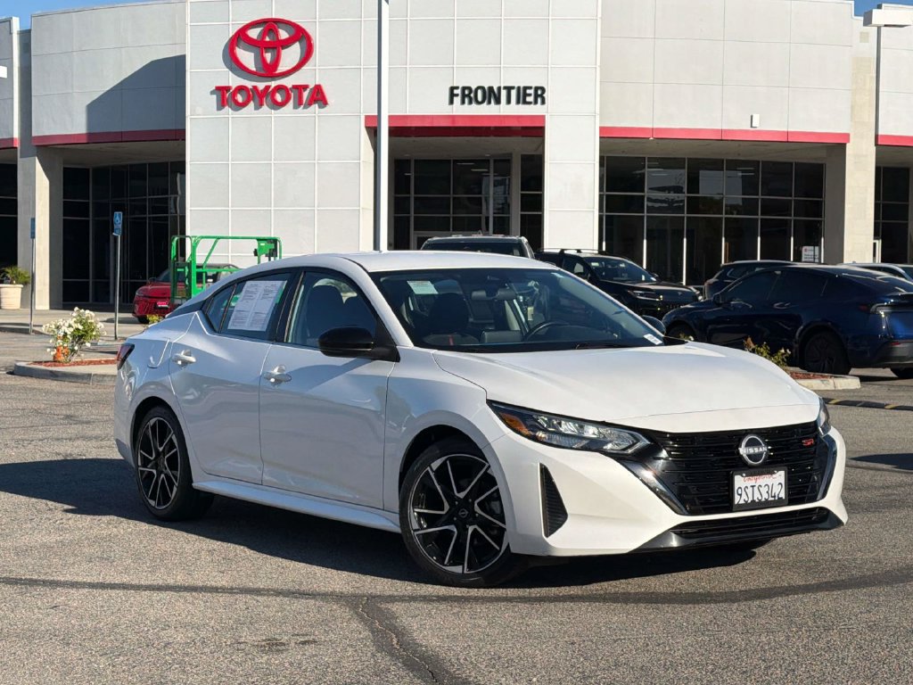 2025 Nissan Sentra SR - Photo 1