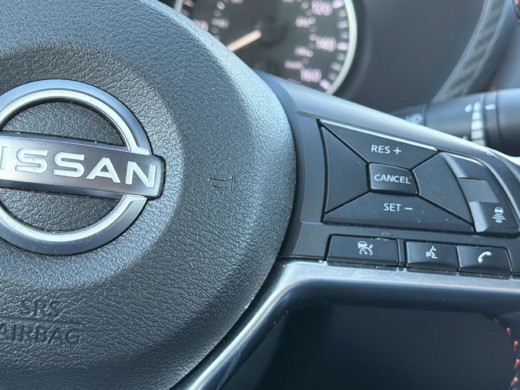 2025 Nissan Sentra SR - Photo 11