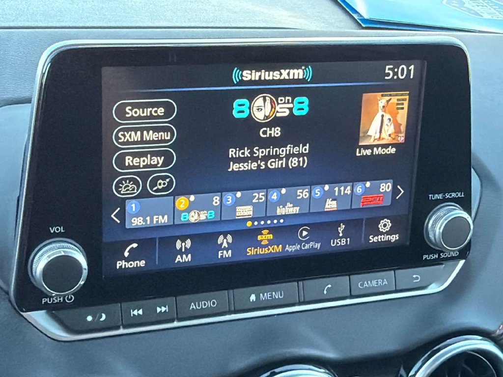 2025 Nissan Sentra SR - Photo 13