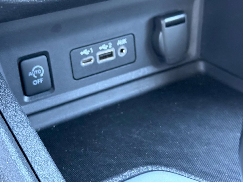 2025 Nissan Sentra SR - Photo 19