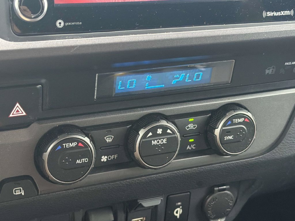 2023 Toyota Tacoma TRD Off Road - Photo 15