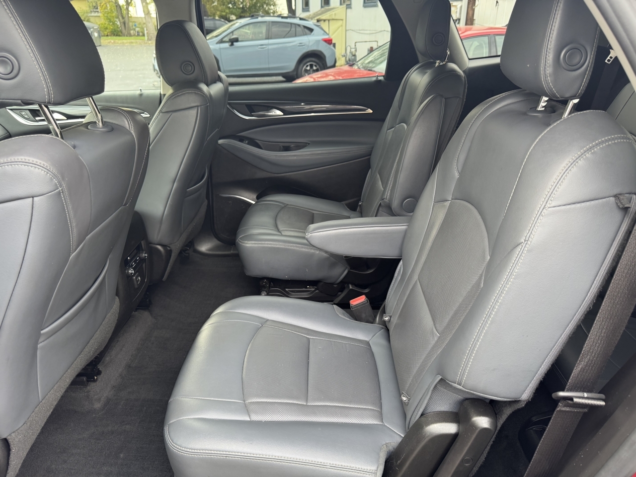 2018 Buick Enclave Essence - Photo 6