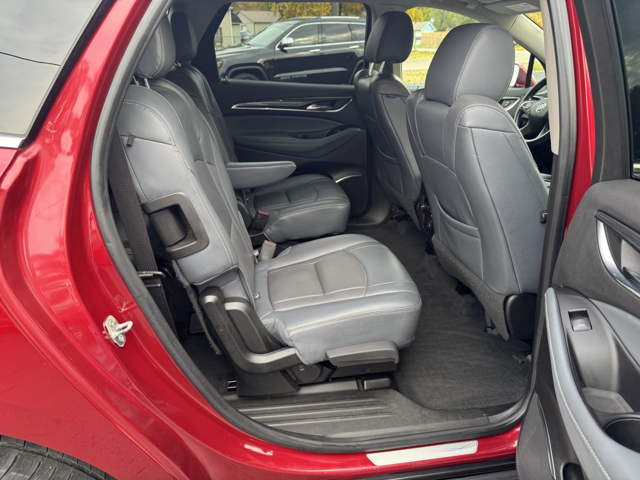 2018 Buick Enclave Essence - Photo 9