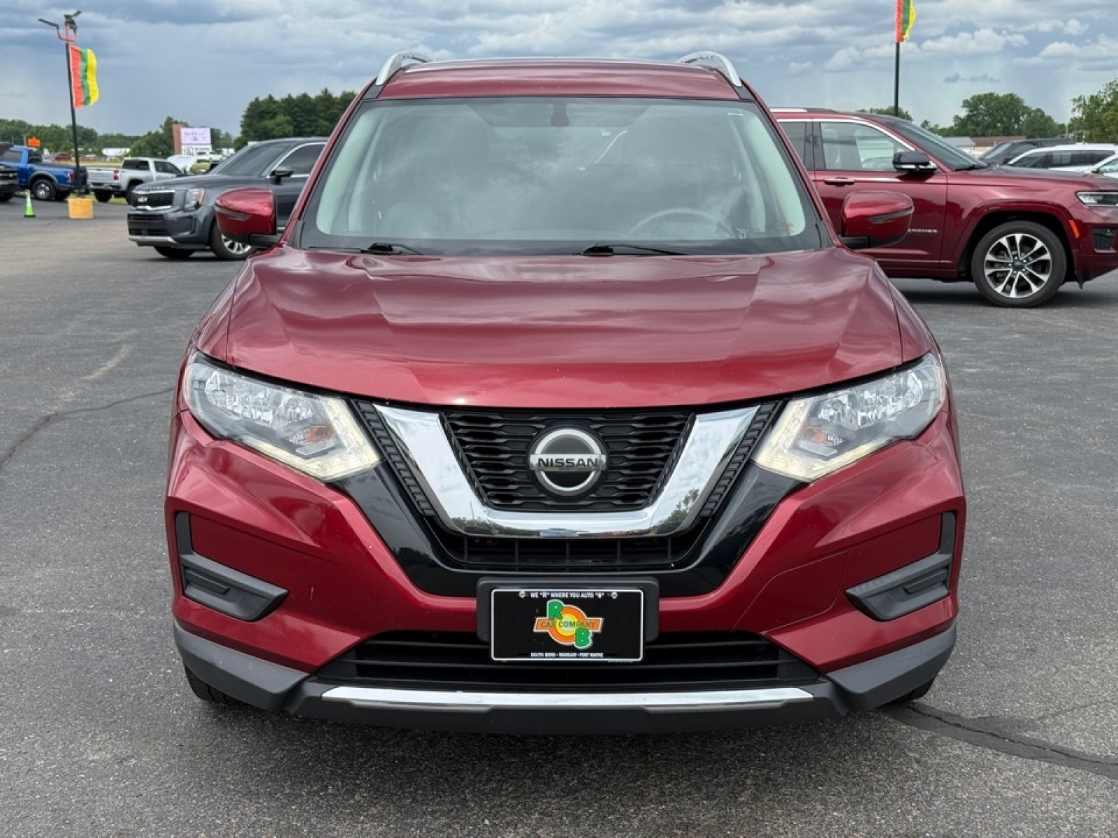 View vehicle photo 3