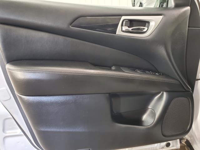 2019 Nissan Pathfinder S - Photo 12