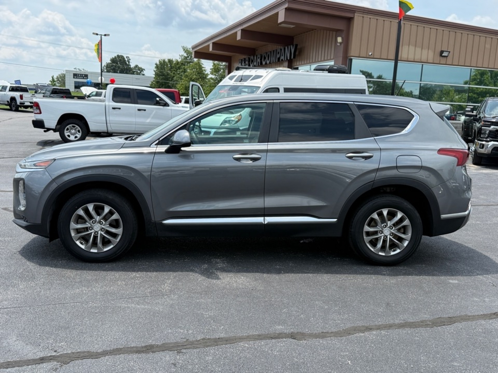 View vehicle photo 5