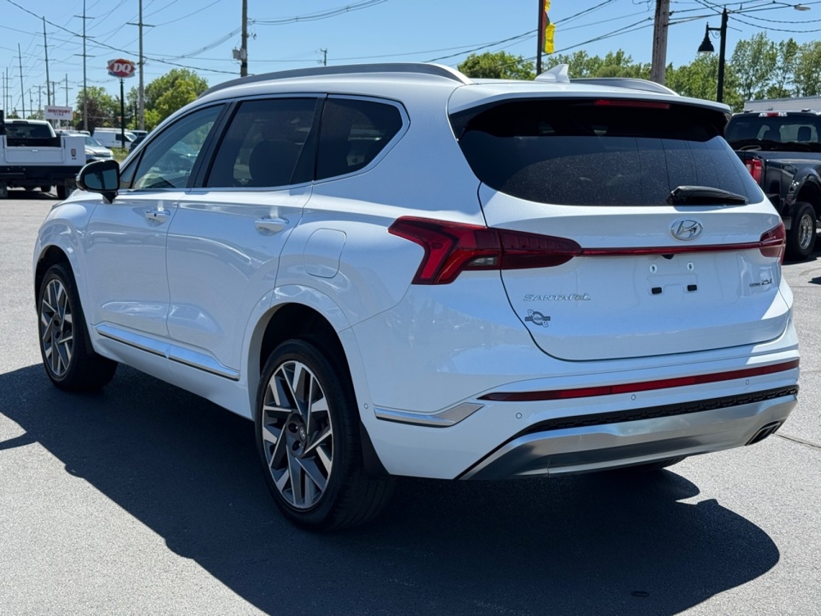 View vehicle photo 6
