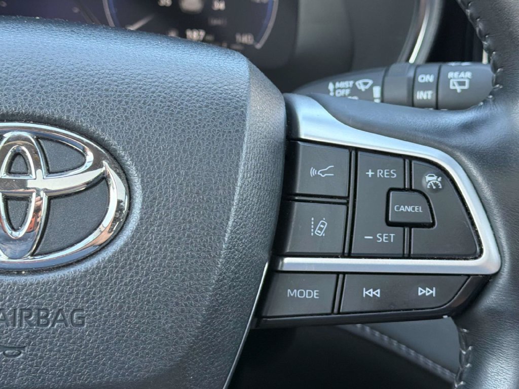2023 Toyota Highlander Platinum - Photo 13