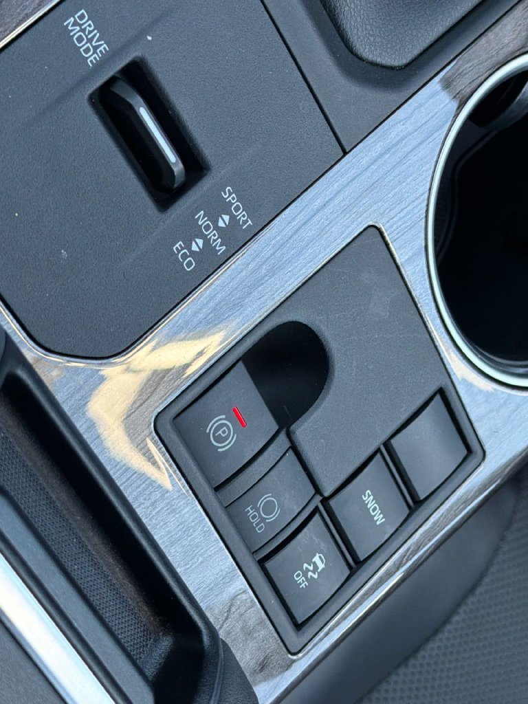 2023 Toyota Highlander Platinum - Photo 19