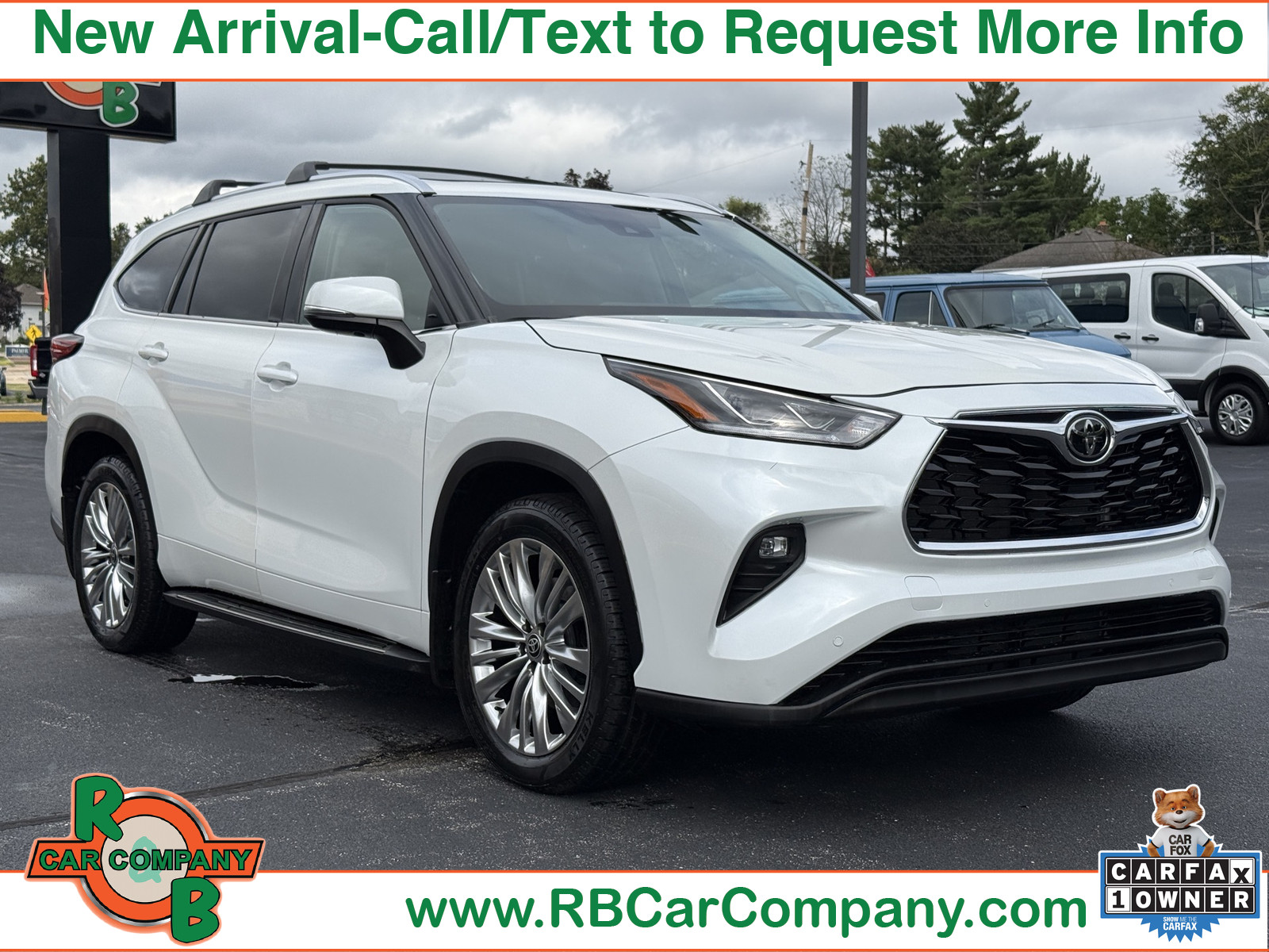 White (Wind Chill Pearl) 2023 Toyota Highlander SUV / Crossover All-Wheel Drive 8-Speed Automatic