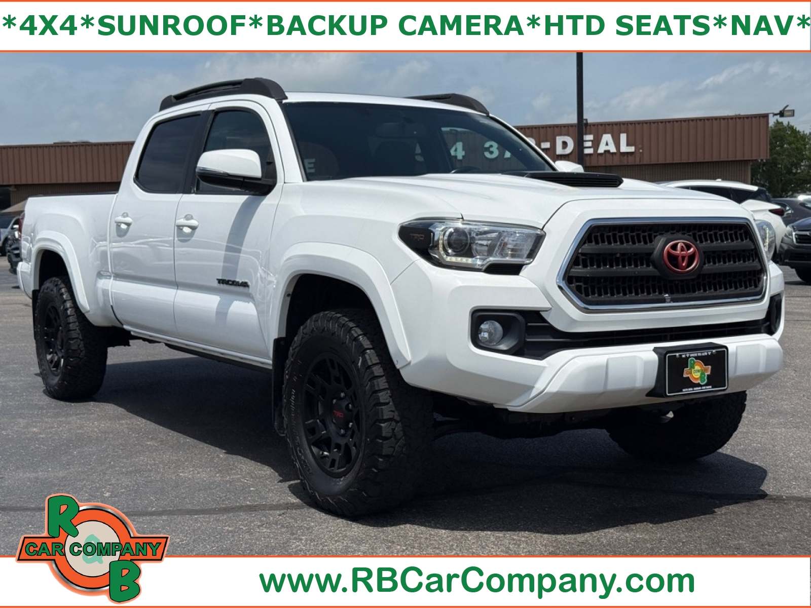 Alpine White 2017 Toyota Tacoma Pickup Truck Four-Wheel Drive Automatic