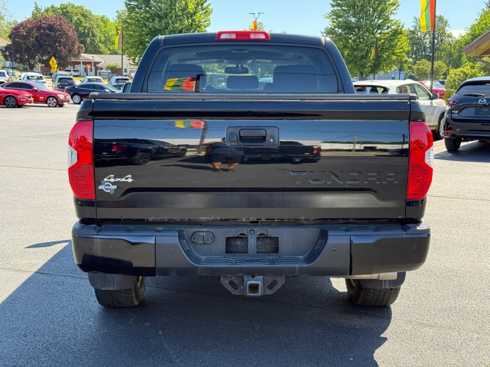 View vehicle photo 7