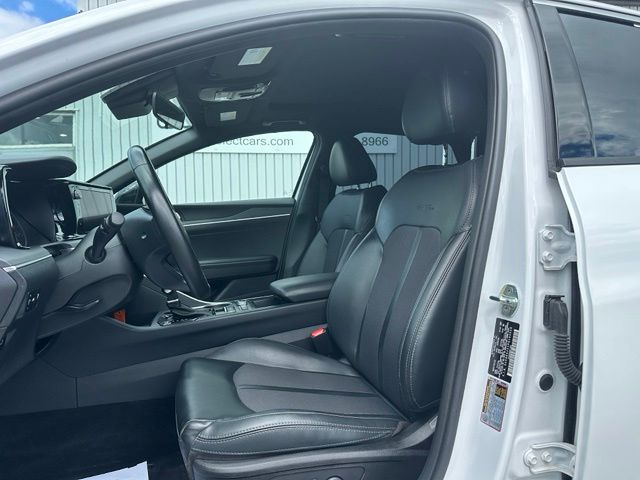 2023 Kia K5