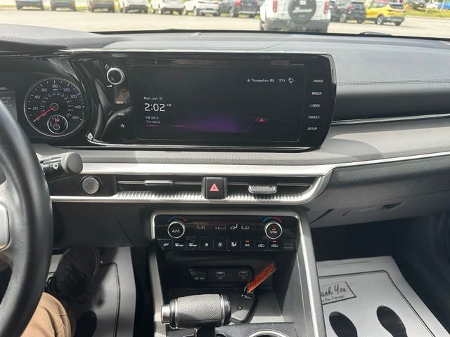2023 Kia K5