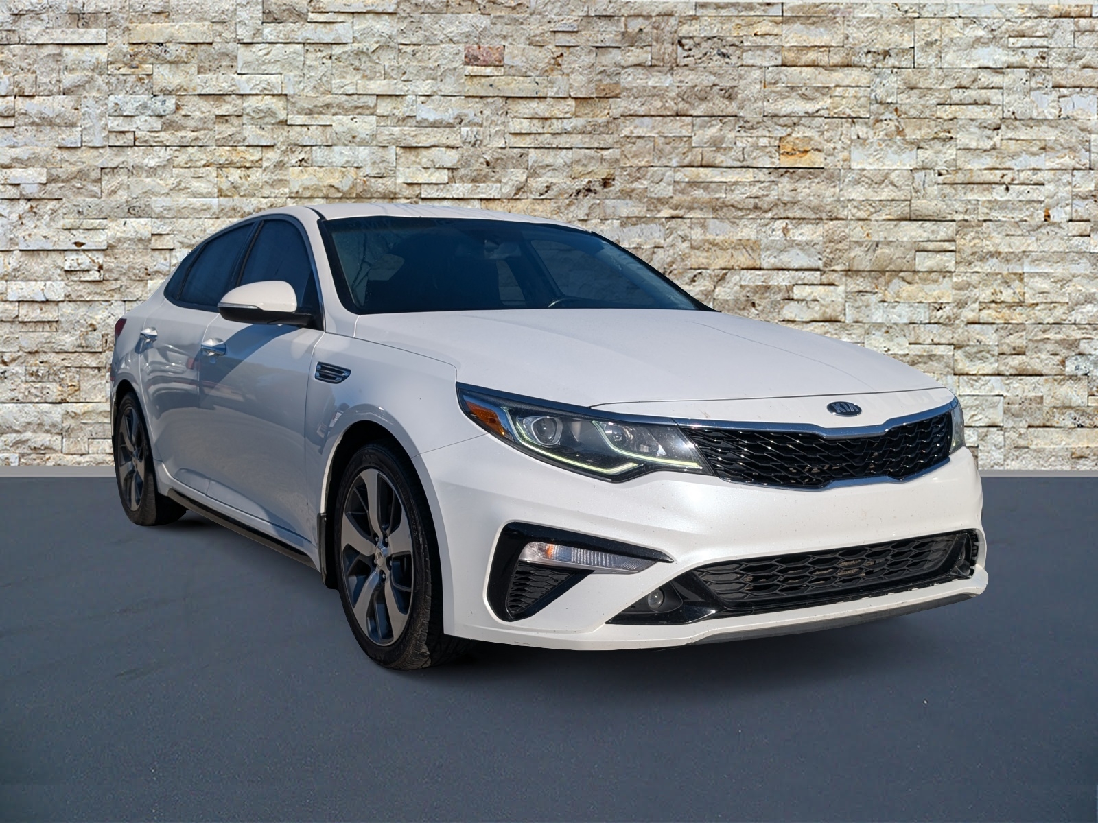 Used 2019 Kia Optima S with VIN 5XXGT4L36KG362967 for sale in Chattanooga, TN