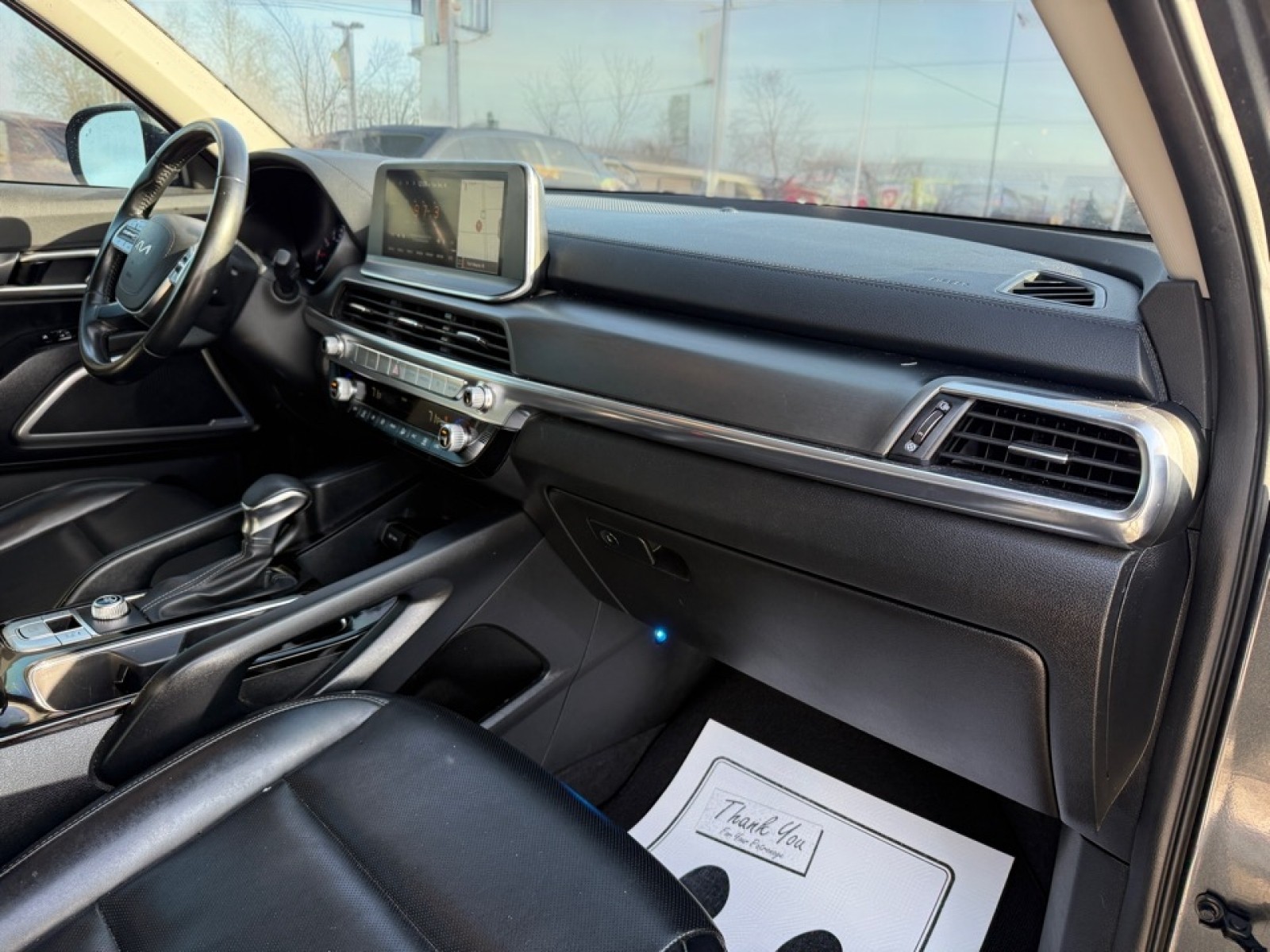 2022 Kia Telluride LX - Photo 12