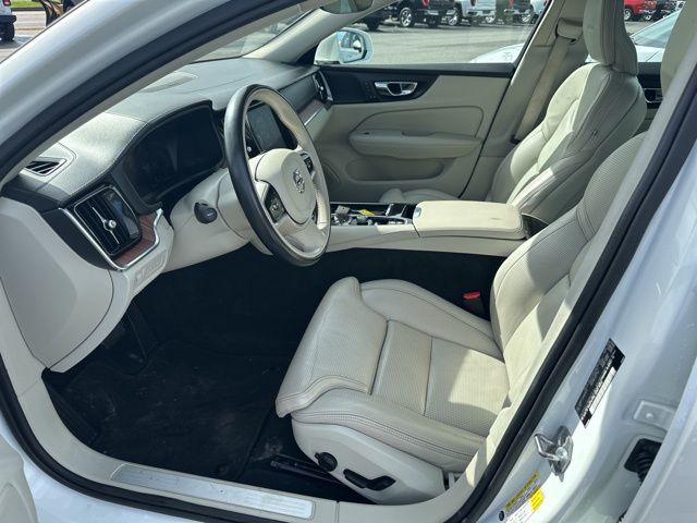 2019 Volvo S60 Hybrid