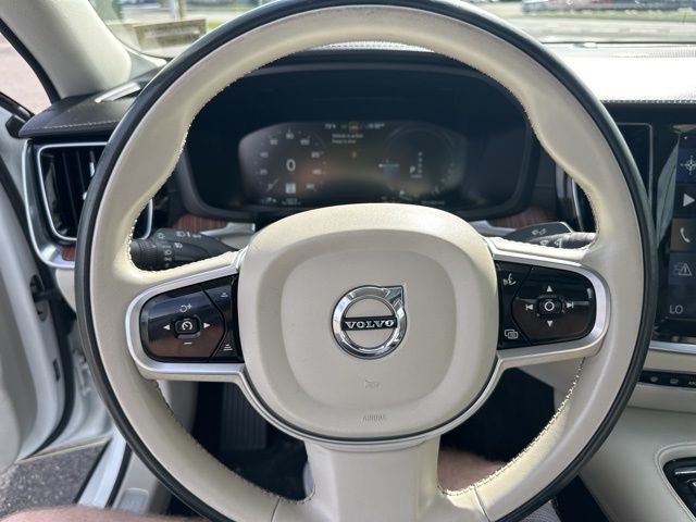 2019 Volvo S60 Hybrid